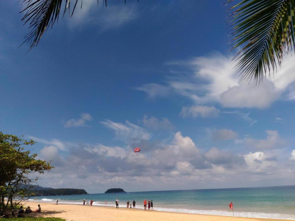 Ramada By Wyndham Phuket Southsea Hotel Karon Exterior foto